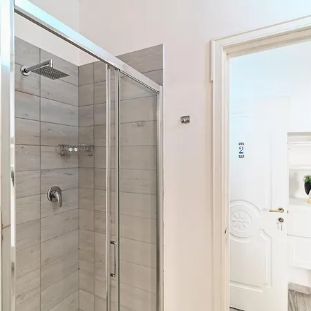 Joivy Chic 5-bed Near Duomo Di Комо