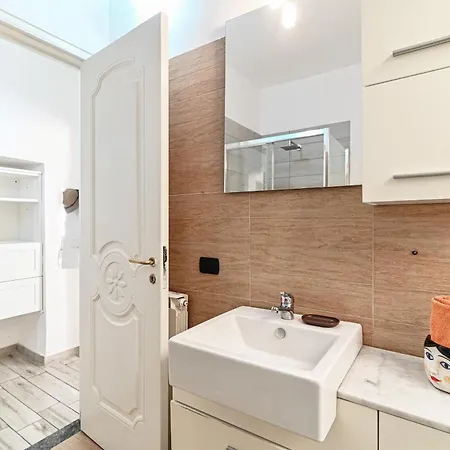 Διαμέρισμα Joivy Chic 5-bed Near Duomo Di *