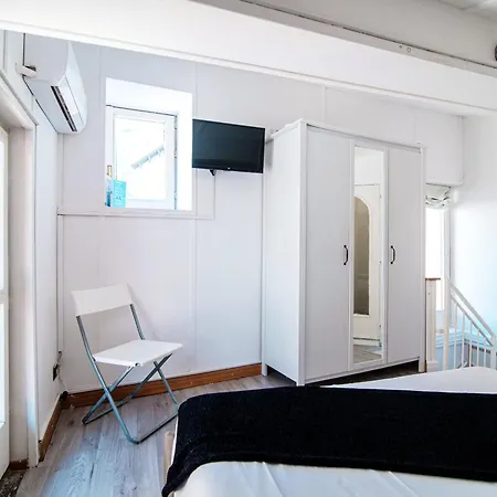 Joivy Chic 5-bed Near Duomo Di * Côme